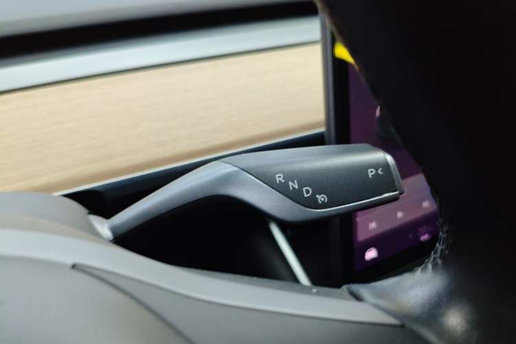 Used Tesla Model 3 2019 Long-Range Rear-Wheel-Drive Version Gear Lever