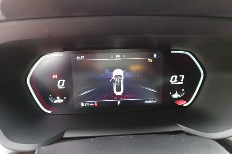 Used MG 5 2021 180 DVVT CVT Youth Luxury Edition
