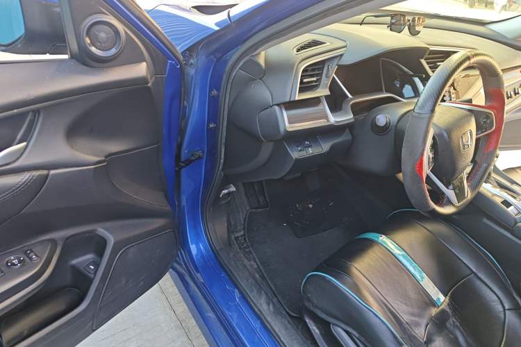 Used Honda Civic 2019 220TURBO CVT Dynamic Edition China VI