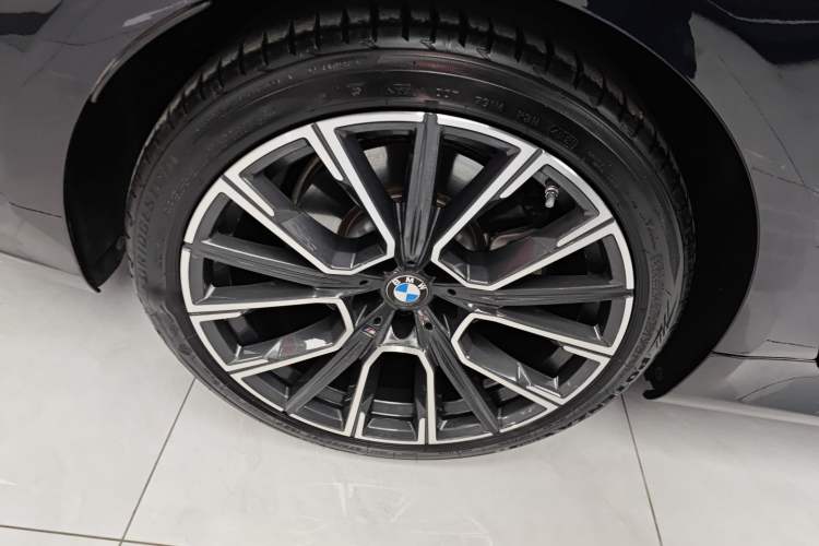 Used BMW 7 Series 2021 740Li Luxury Edition M Sport Package
