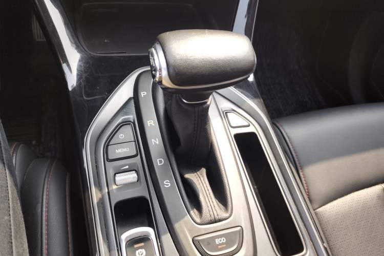 Used GAC Trumpchi GS4 2020 270T Automatic Smart Connectivity Edition Gear Lever