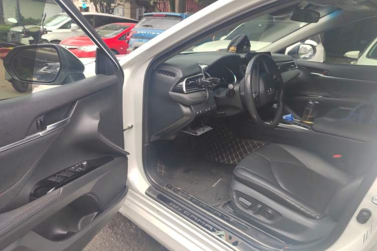 Used Toyota Camry 2021 Dual-Motor 2.5 HGVP Leading Edition Driver Seat