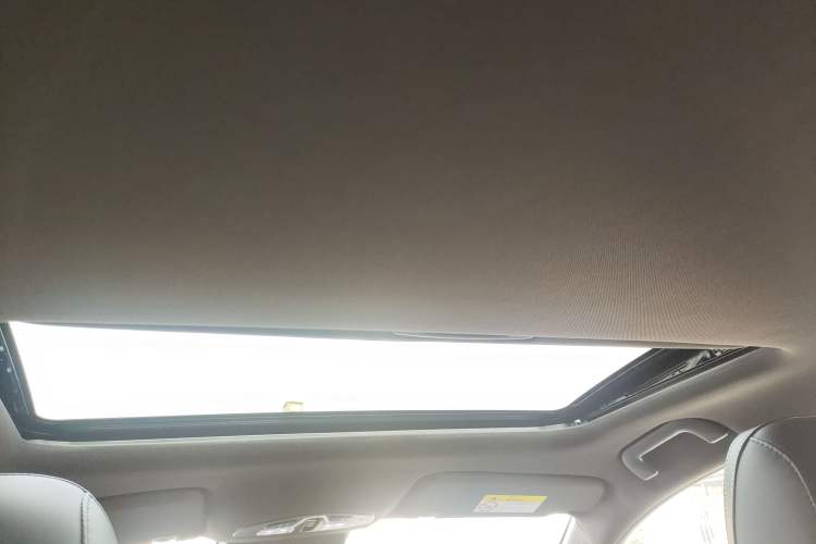 Used GAC Trumpchi EMPOW 2021 270T DCT J16 Version Headliner