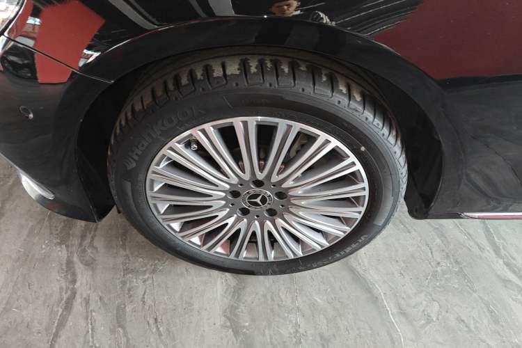 Used Mercedes-Benz E-Class 2022 Second Facelift E 300 L Fashion Edition