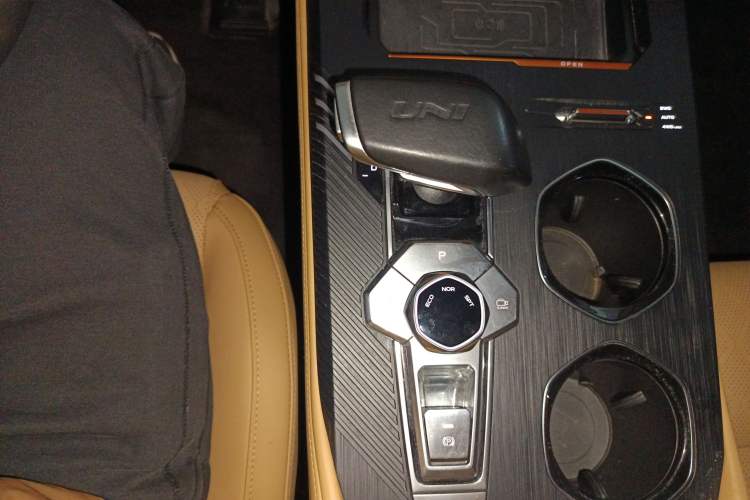 Used Changan UNI-K 2021 2.0T All-Wheel Drive Prestige Version