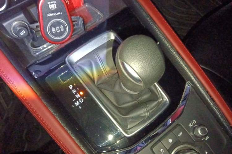 Used Mazda CX-5 2022 2.0L Automatic Two-Wheel Drive Comfort Version Gear Lever