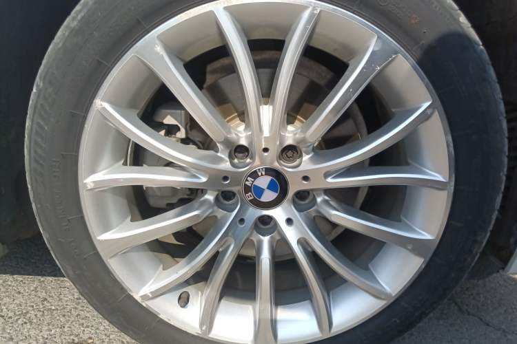 Used BMW 5 Series 2017 525Li Luxury Design Package