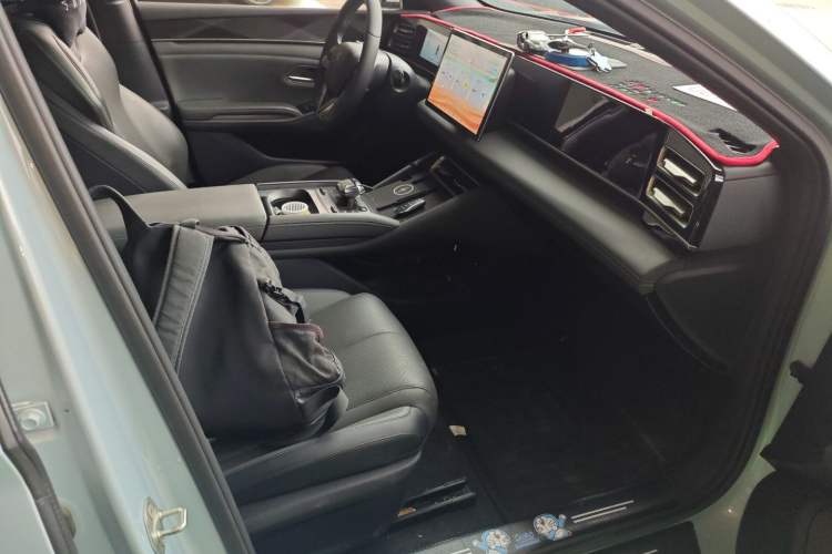 Used BYD Qin L 2024 DM-i 120KM Leading Model Right Front Seat