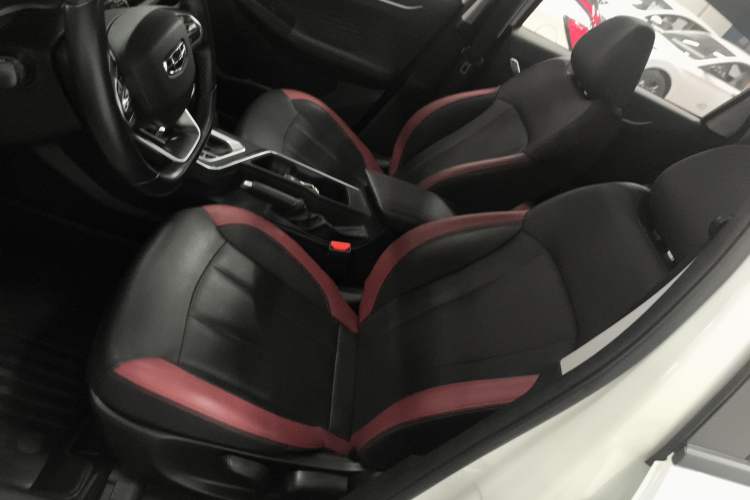 Used Geely Auto Vision X3 2021 PRO 1.5L CVT Deluxe Model