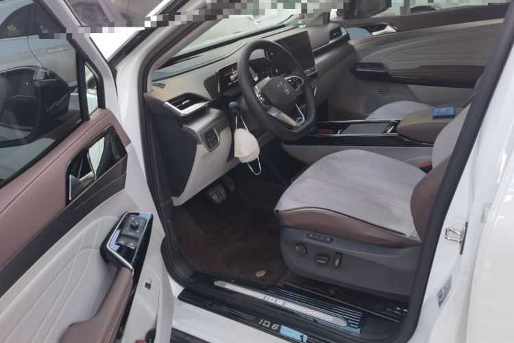 Used Volkswagen ID.6 X 2022 Smart Enjoyment Long-Range Edition
