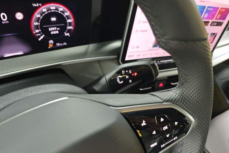 Used Volkswagen Tayron 2025 Tiguan L 380TSI 4Motion Luxury