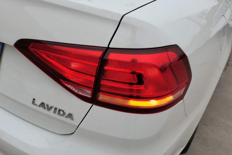 Used Volkswagen Lavida 2019 Lavida Start 1.5L Automatic Trendy Version China VI Standard