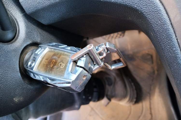 Used Volkswagen Lamando 2015 230TSI DSG Fashion Edition
