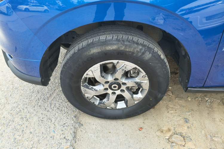 Used Great Wall Poer 2021 2.0T Commercial Version Automatic Diesel 4x4 Elite Long-Box GW4D20M Left Front Wheel Hub