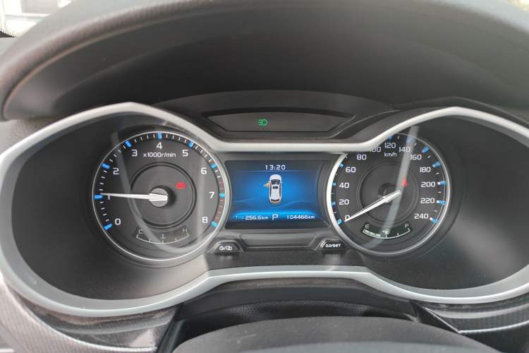 Used Geely Auto Emgrand 2017 Hatchback RS Million Edition 1.5L CVT Upward Version
