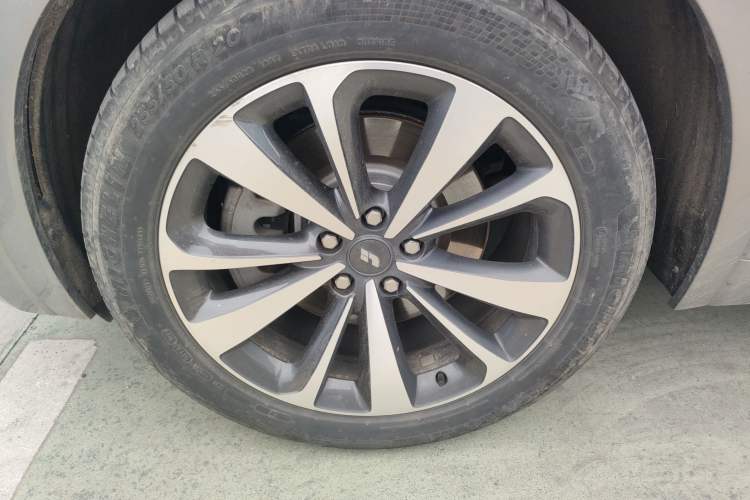 Used Li Auto ONE 2021 Extended-Range 6-Seater Version
