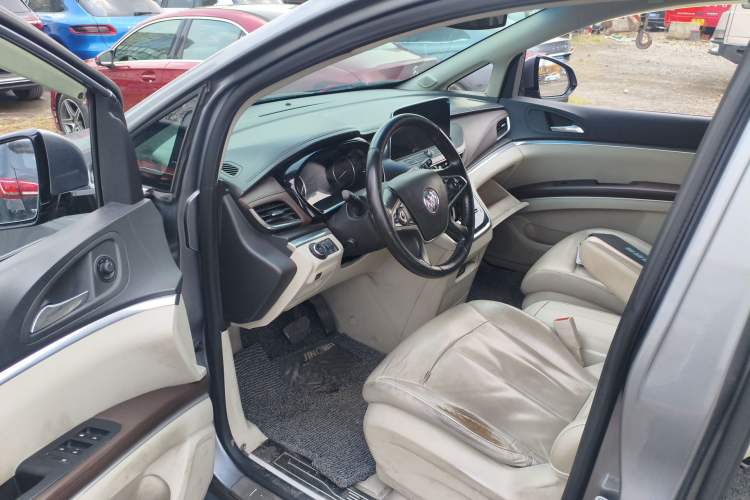 Used Buick GL8 2020 Land Business Class 652T Luxury Model Driver Seat