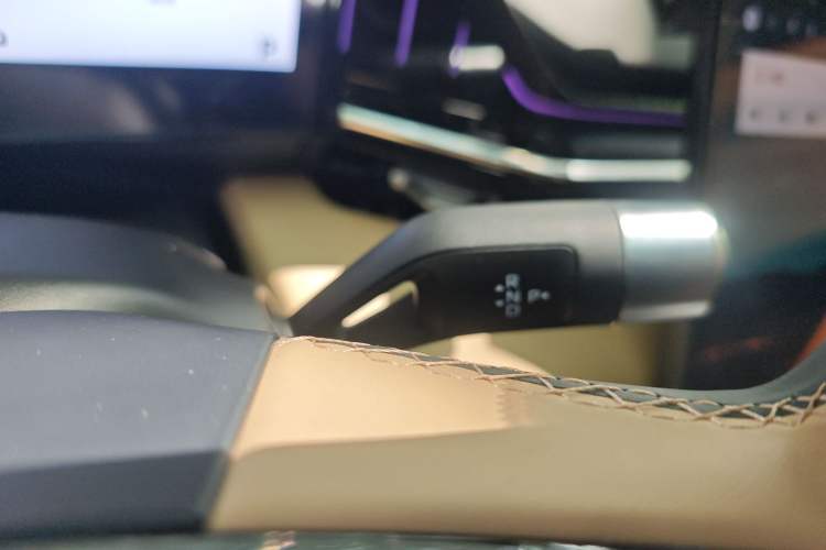 Used Geely Galaxy L6 2023 125km Starship