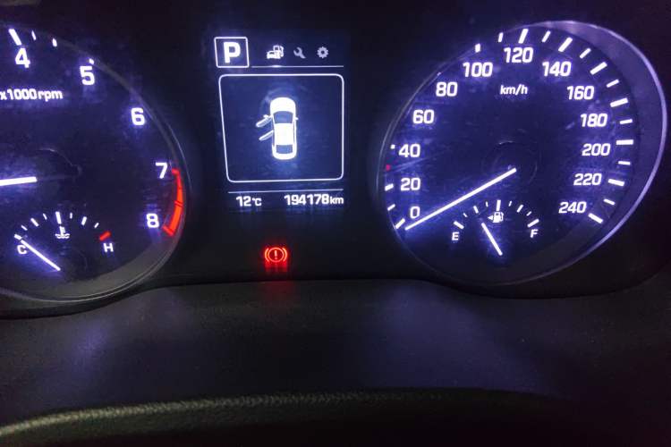 Used Hyundai Elantra (6th Generation / Lingdong) 2016 1.6L Automatic ZhiXuan – Elite Version