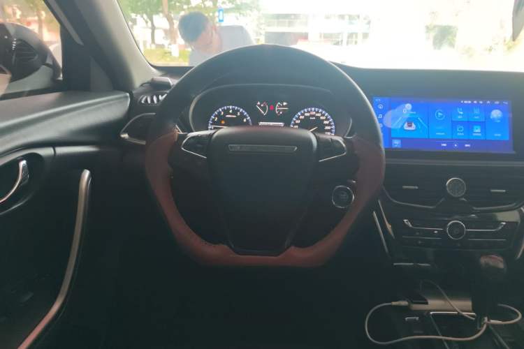 Used Venucia T90 2017 2.0L CVT Smart Edition Steering Wheel