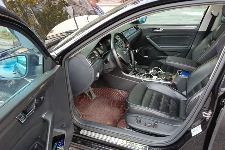 Used Volkswagen Passat 2017 330TSI DSG Luxury Edition