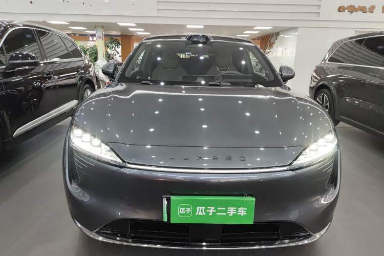 Used Hima Luxeed R7 2025 Range-Extended Version 251 km Max Front