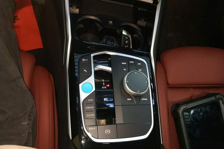 Used BMW i3 2022 eDrive 35 L
