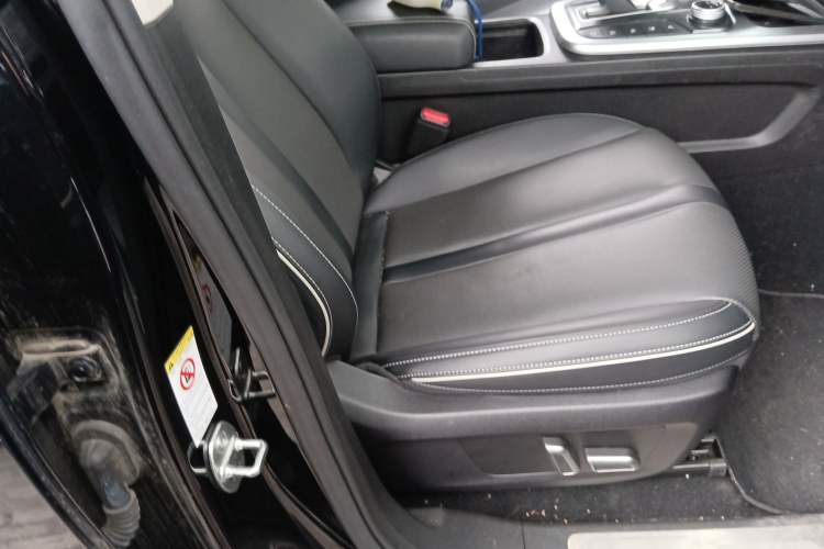 Used Tank 300 2021 City Edition 2.0T—Truly Stylish