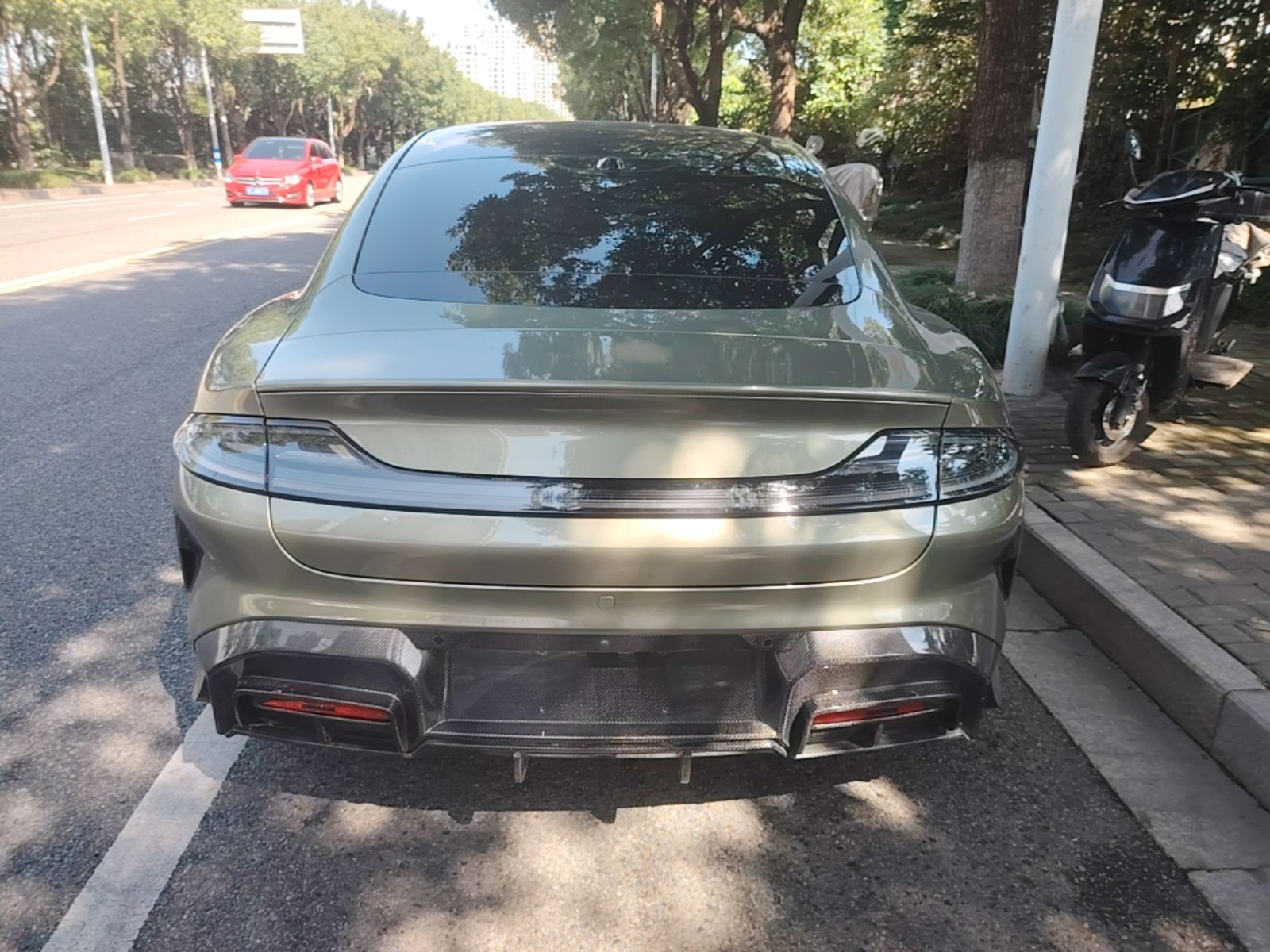Xiaomi Auto SU7 2024 Four-Wheel Drive Ultra-Long Range Advanced Intelligent Driving Max Edition — снимка 5