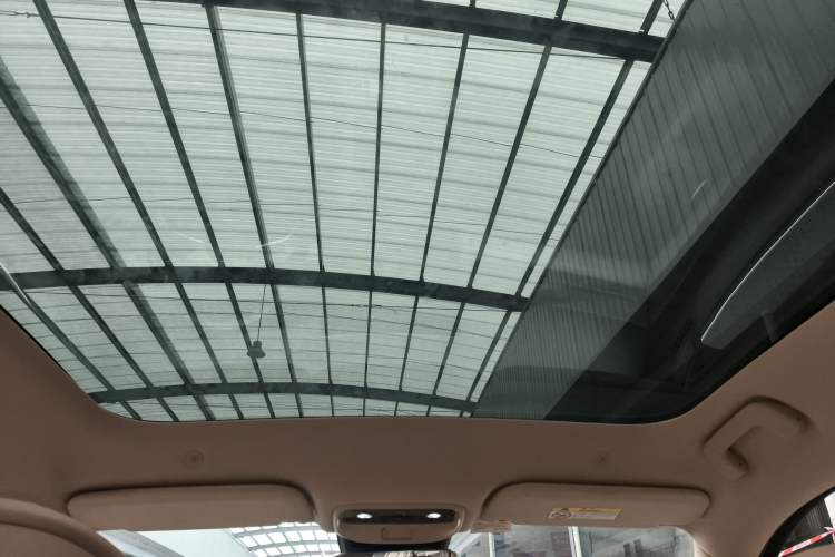 Used Hima AITO M5 2023 Extended-Range Rear-Drive Standard Version