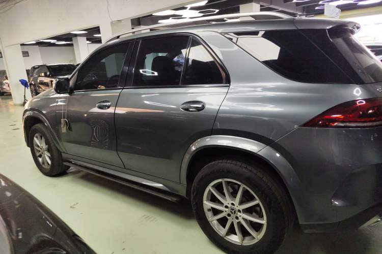 Used Mercedes-Benz GLE 2020 GLE 350 4MATIC Fashion Model