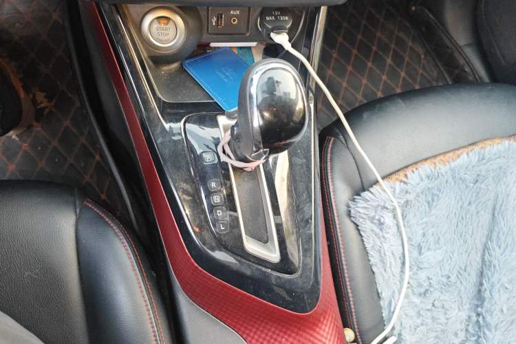 Used Nissan Lannia 2016 1.6L CVT High-Energy Version Gear Lever