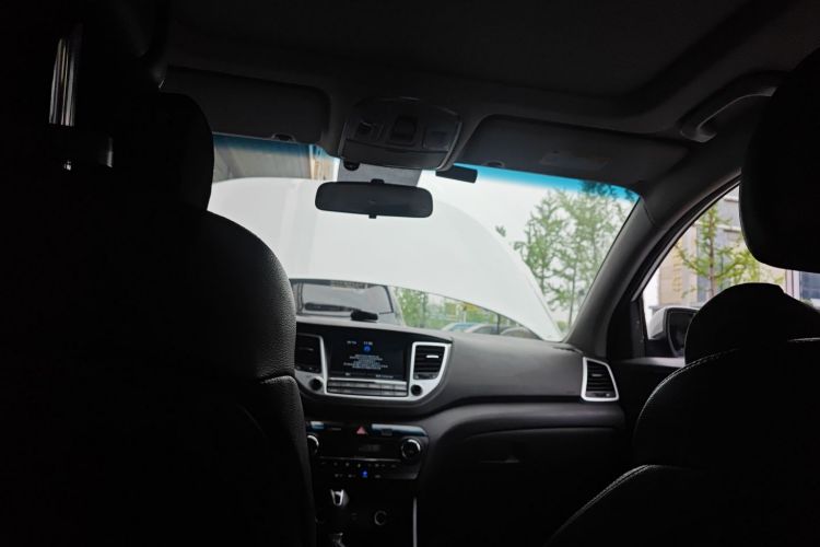 Used Hyundai Tucson 2015 1.6T Dual-Clutch Two-Wheel-Drive Smart Model