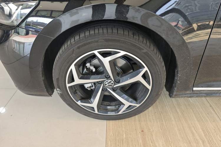 Used Volkswagen Passat 2025 Outstanding Model 380TSI Starry Dragon Edition
