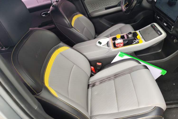 Used AION Y 2022 70 Enjoyment Edition Lithium Iron Phosphate Right Front Seat