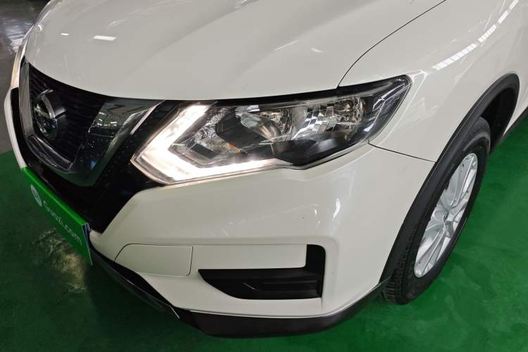 Used Nissan X-Trail 2023 Classic 2.0L Two-Wheel Drive Smart Connect & Comfort Edition
