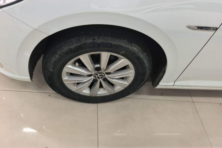 Used Volkswagen Lavida 2023 1.5L Automatic De Yi Edition