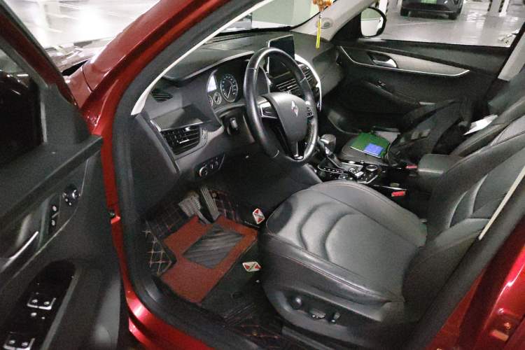 Used BORGWARD BX5 2017 20TGDI Automatic Two-Wheel Drive Pioneer Edition