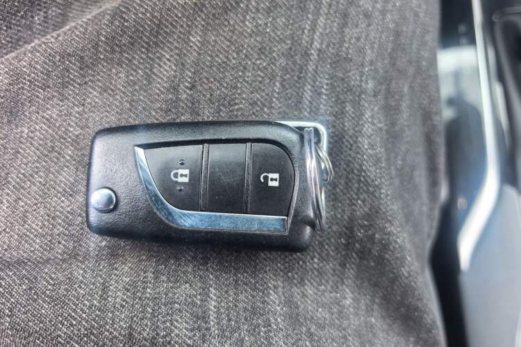 Used Toyota FRONTLANDER 2024 2.0L CVT Elite Edition