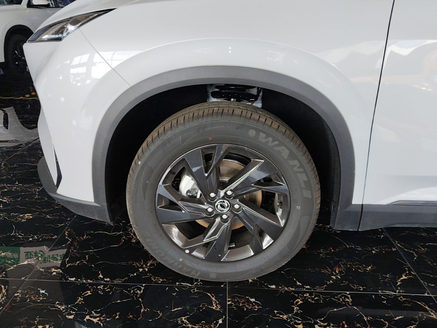 Dongfeng Aeolus SKY EV01 2025 530 km AIR Elite Edition — снимка 10