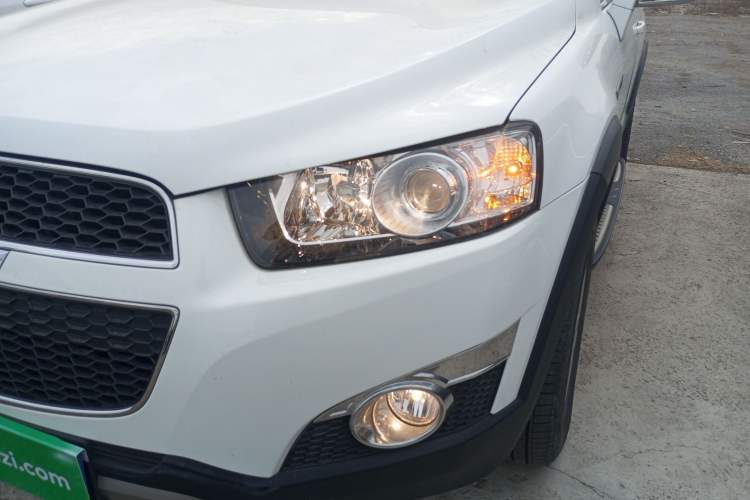 Used Chevrolet Captiva 2014 2.4L 4x4 Flagship Edition 7 Seats