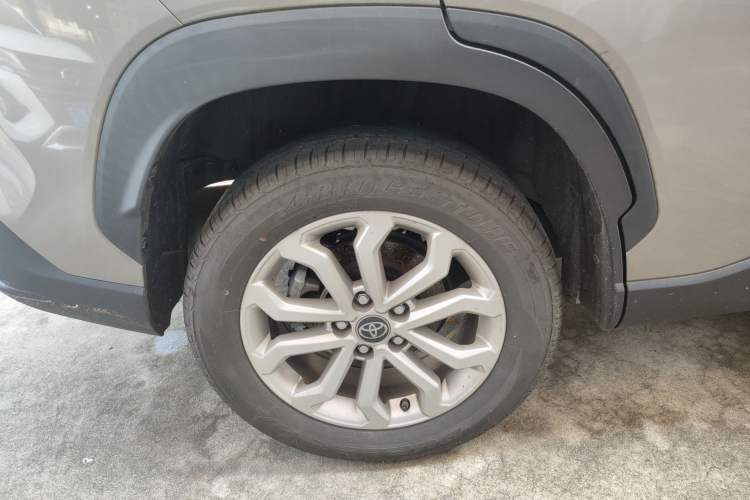 Used Toyota FRONTLANDER 2023 2.0L CVT Elite Edition