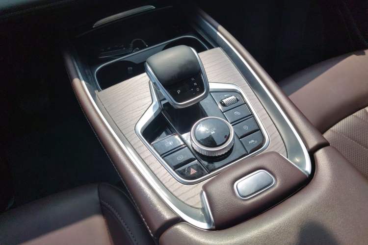 Used Chery Tiggo 8 PRO 2022 390T Two-Wheel Drive Vast Edition 5 Seats