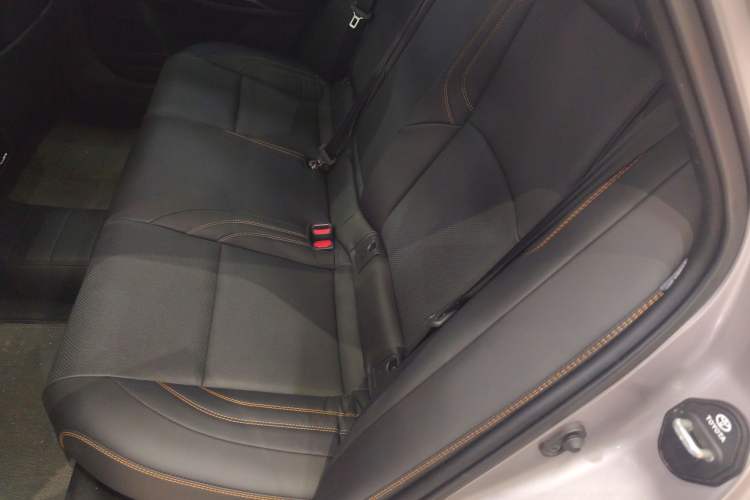 Used Toyota Avalon 2024 Dual-Motor 2.0L Premium Edition Left Rear Seat