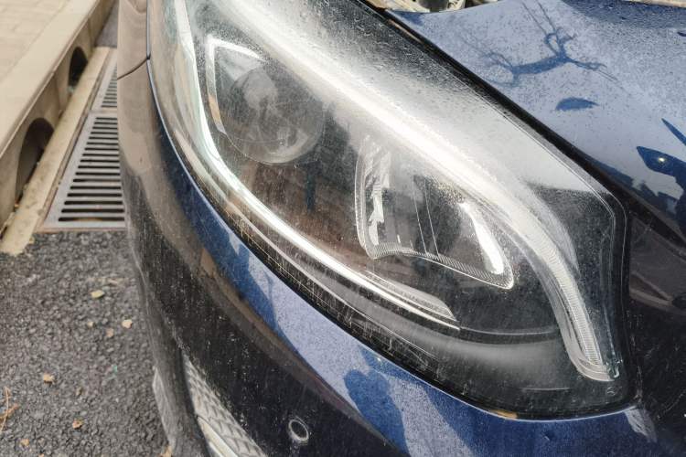 Used Mercedes-Benz B-Class 2018 B 200 Fashion Model Right Front Headlight