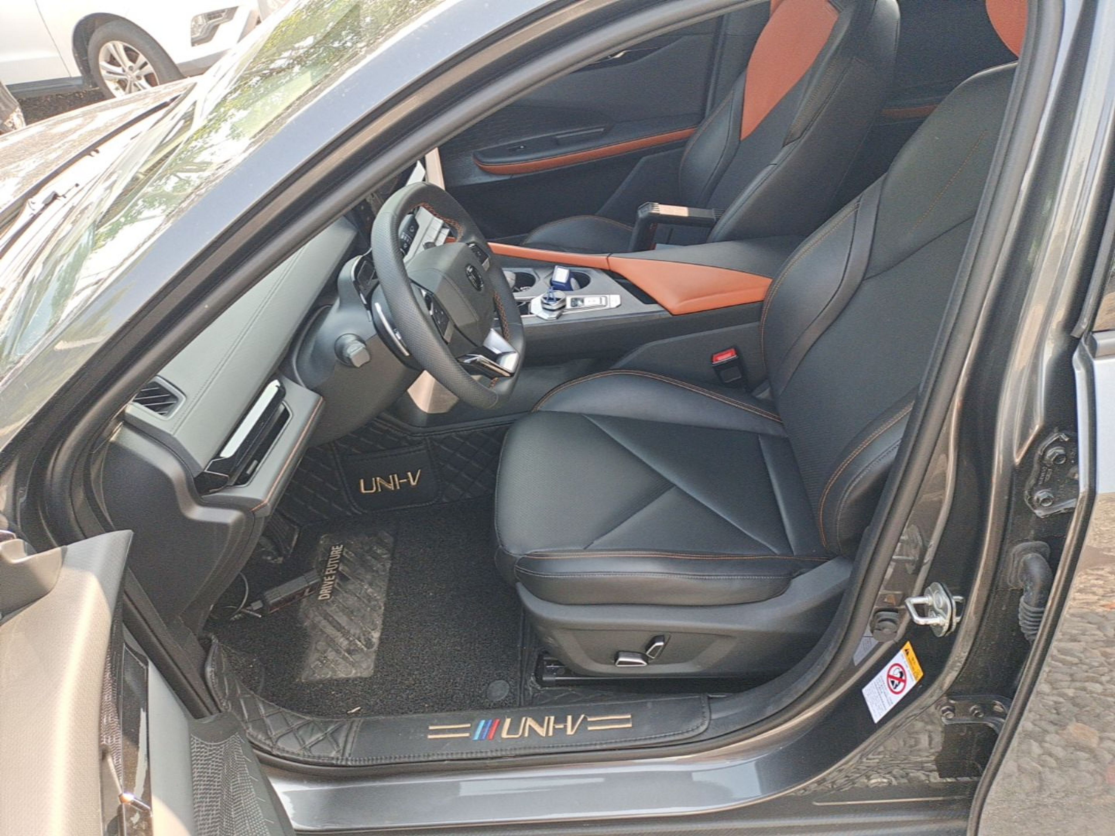 Avant de la voiture