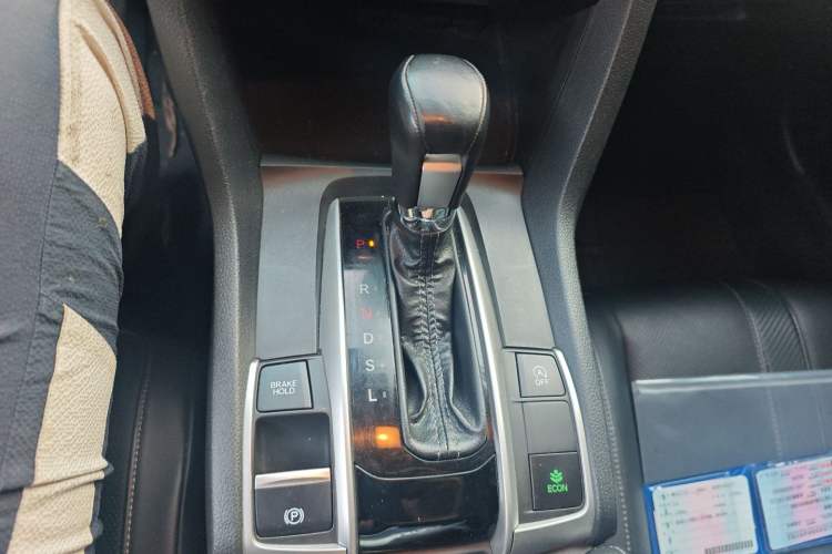 Used Honda Civic 2016 220TURBO CVT Prestige Edition Gear Lever