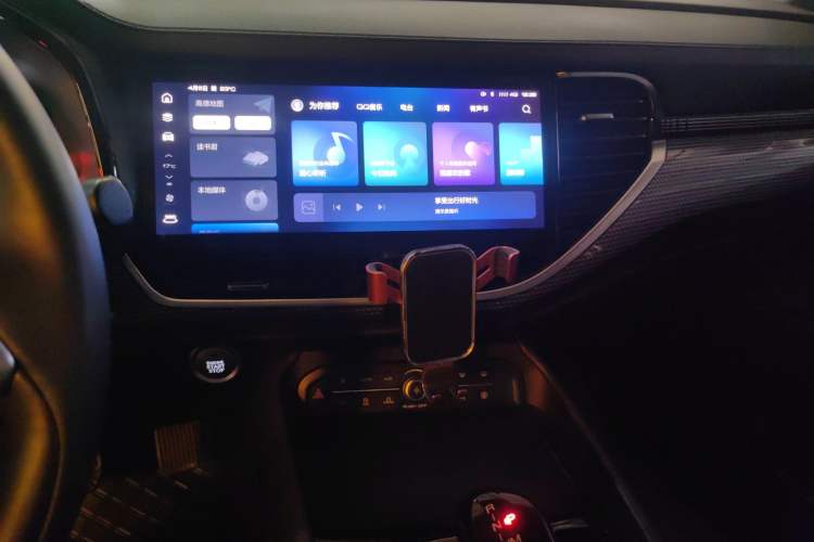 Used Haval F7 2020 1.5T Two-Wheel Drive iCool Audio And AC Panel