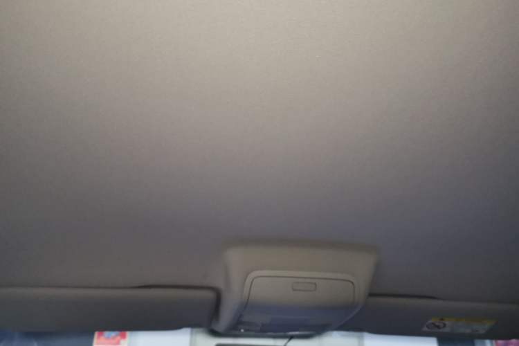 Used Volkswagen Tiguan L 2016 280TSI Automatic Two-Wheel-Drive Silk Road Style Edition