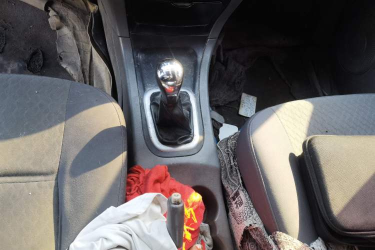 Used Dongfeng Shuaike 2010 1.6L Manual Utility Version
